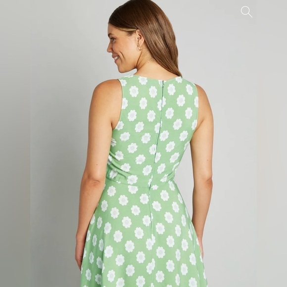 ModCloth Size 12 “Marketing My Words” A-Line Dress NWT - Picture 6 of 7